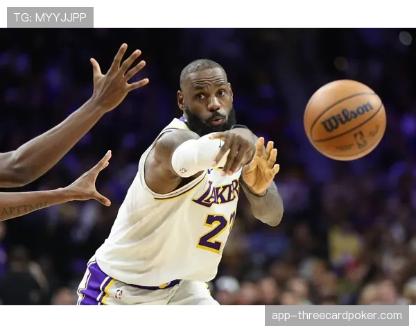 勒布朗-詹姆斯41岁生日前夕：历史最年长三双纪录背后的坚持与智慧