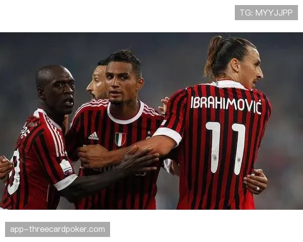 深度复盘：米兰德比中AC米兰如何通过三次相似的边路任意球配合制造杀机